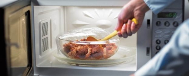 How to restore enamel inside a microwave and is it harmful to use a microwave with damage