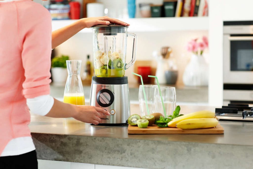 Food processor or blender - which is better to choose? Differences, advantages and disadvantages of the combine and blender