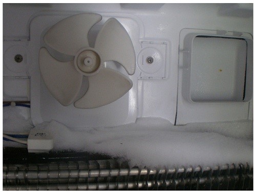 The compressor works, but the refrigerator does not freeze and other problems with the operation of the refrigerator and their elimination. Freezing rules