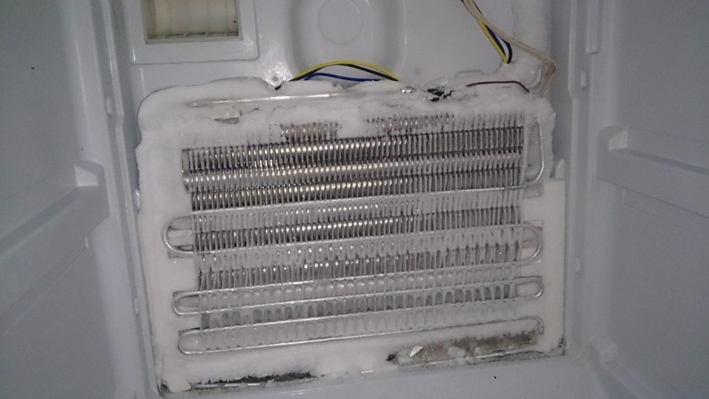 Freon leaked from the refrigerator - what to do and how to determine